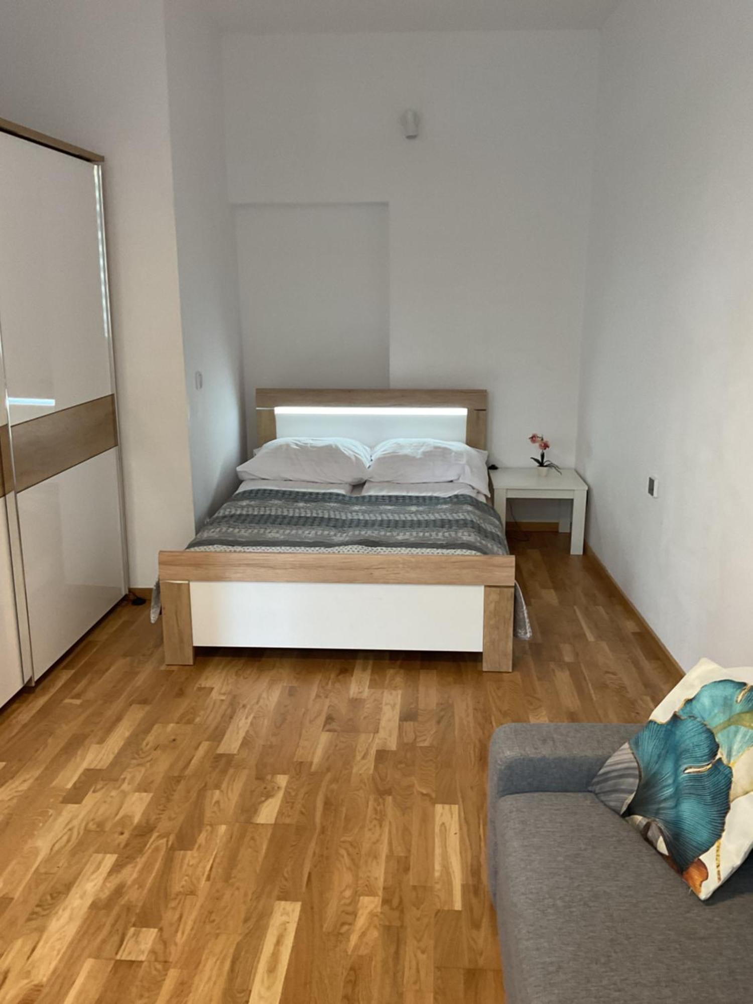 Apartment Na Zamkowej Krasków Εξωτερικό φωτογραφία